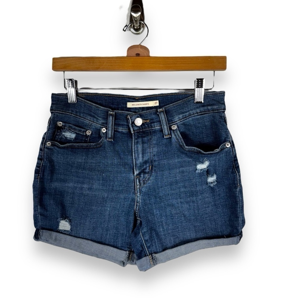 Levi's Mid Length Distressed Mid Rise Denim Jean Shorts, Medium Wash, Size 27